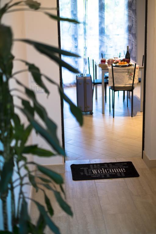 Appartamenti Residence Giardini 리치오네 외부 사진