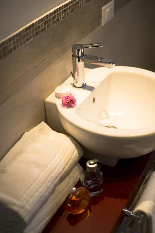 Appartamenti Residence Giardini 리치오네 외부 사진