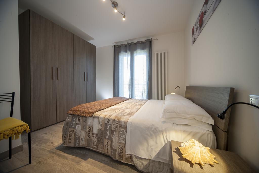 Appartamenti Residence Giardini 리치오네 외부 사진