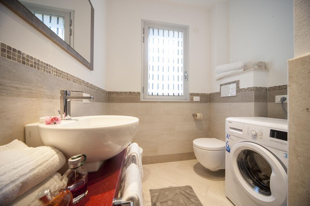 Appartamenti Residence Giardini 리치오네 외부 사진